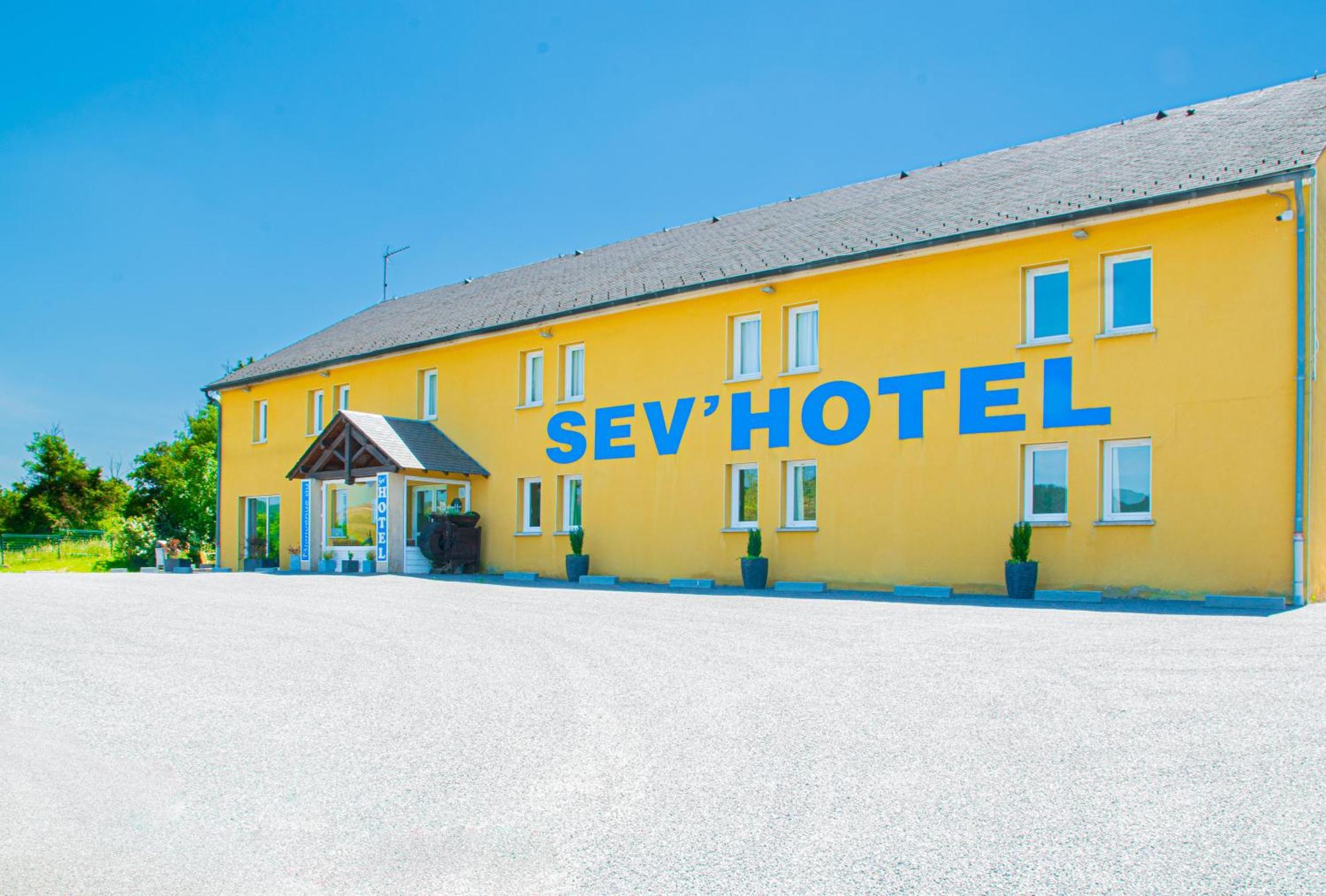 Sev'Hotel Sévérac-le-Château المظهر الخارجي الصورة